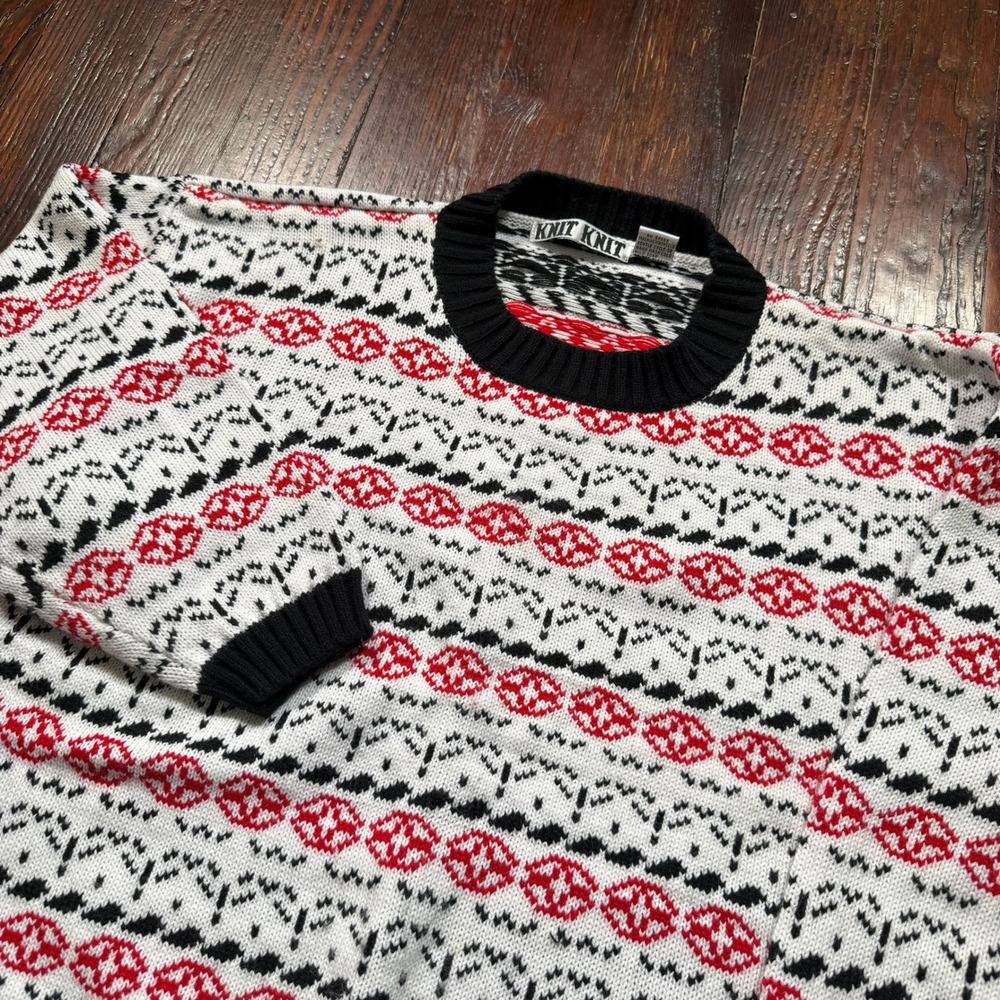 Vintage 90s Knit Knit Sweater Womens M White Red Black Fair Isle Geometric